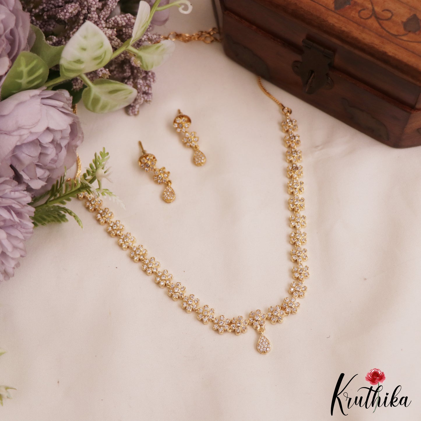 Sparkling Floral Motifs Gold-Tone AD Necklace NC2867