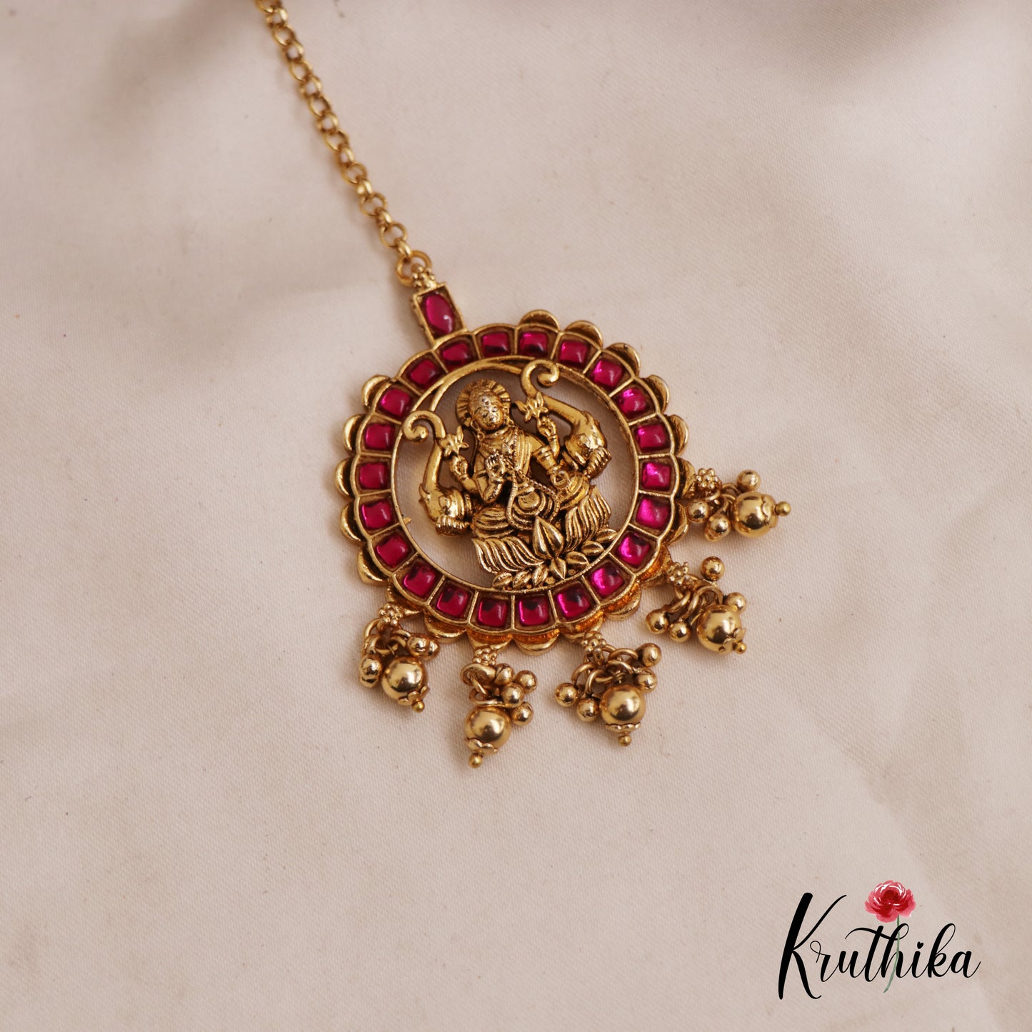 Elegant Lakshmi Jadau Maang Tikka With Bead Drops MT306