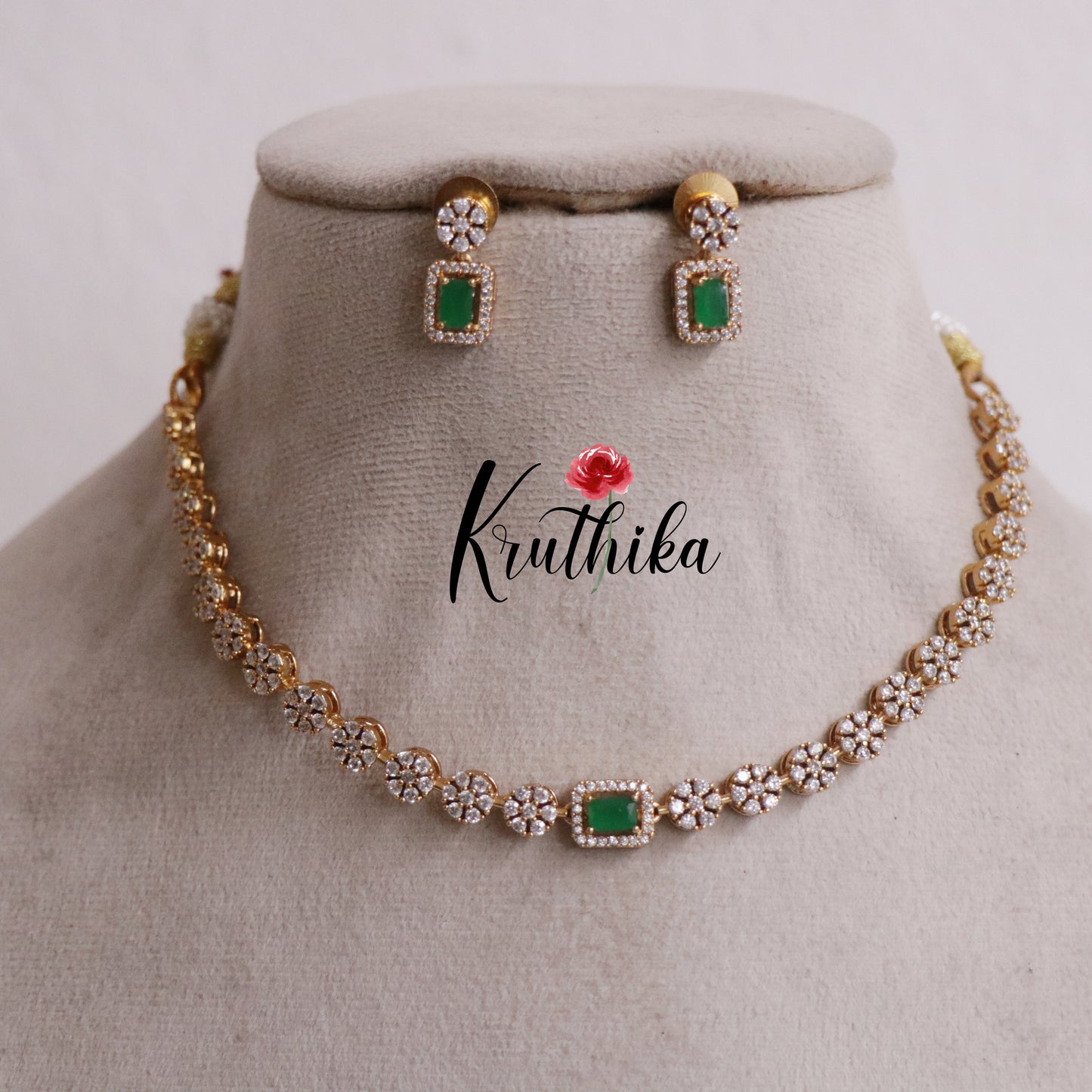 Simple CZ Sparking Victorian Necklace Sets NC2172 (Available in 3 Colours)