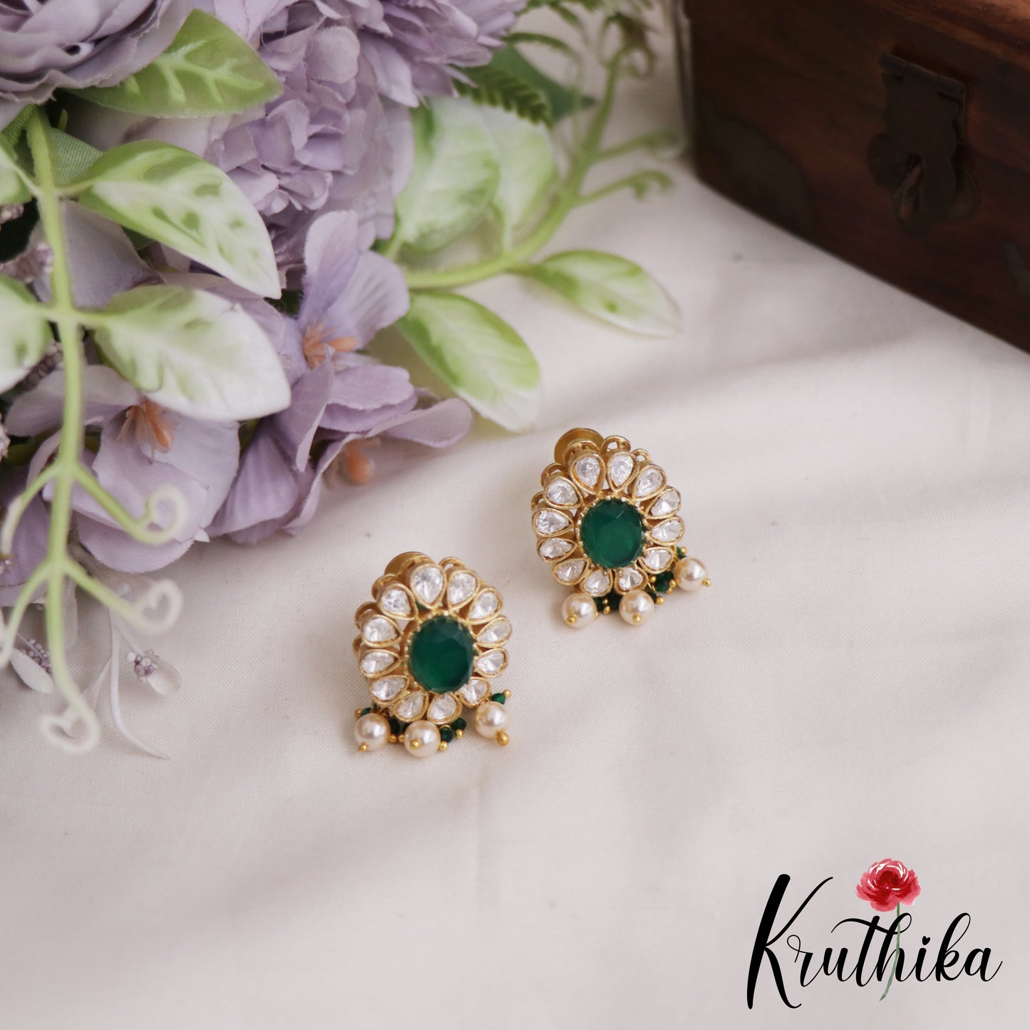 Stunning AD Floral Motifs AD Victorian Pendant Set PS286