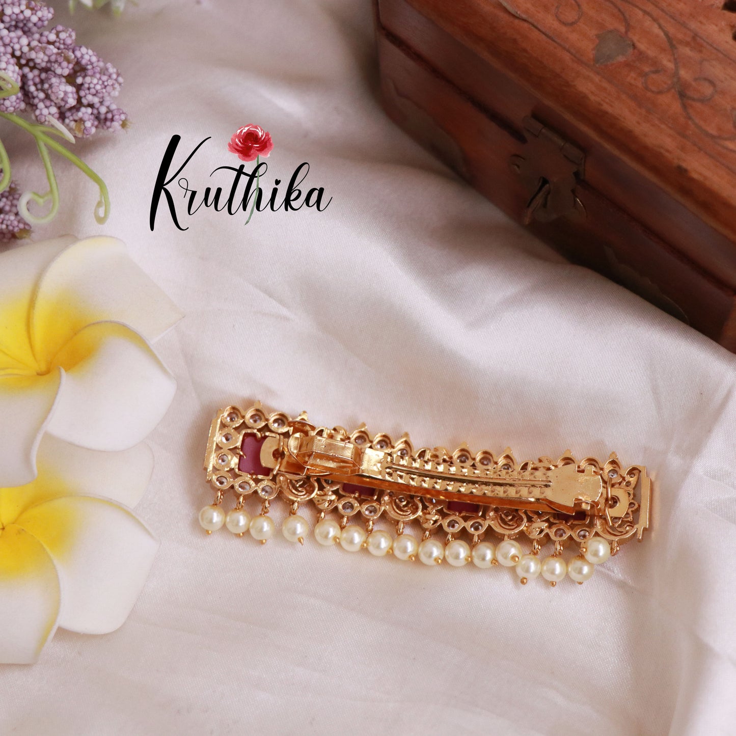 Trendy CZ Antique Hair Clip J100