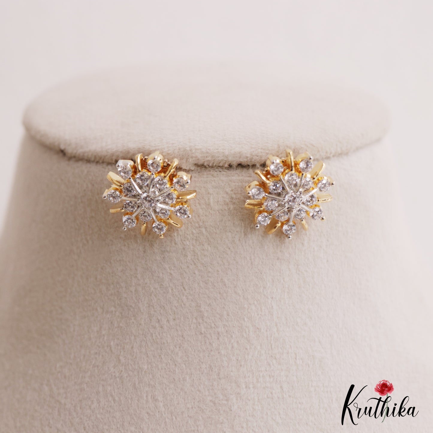 Simple Floral Motifs Gold-Tone CZ Stud Earrings E1121
