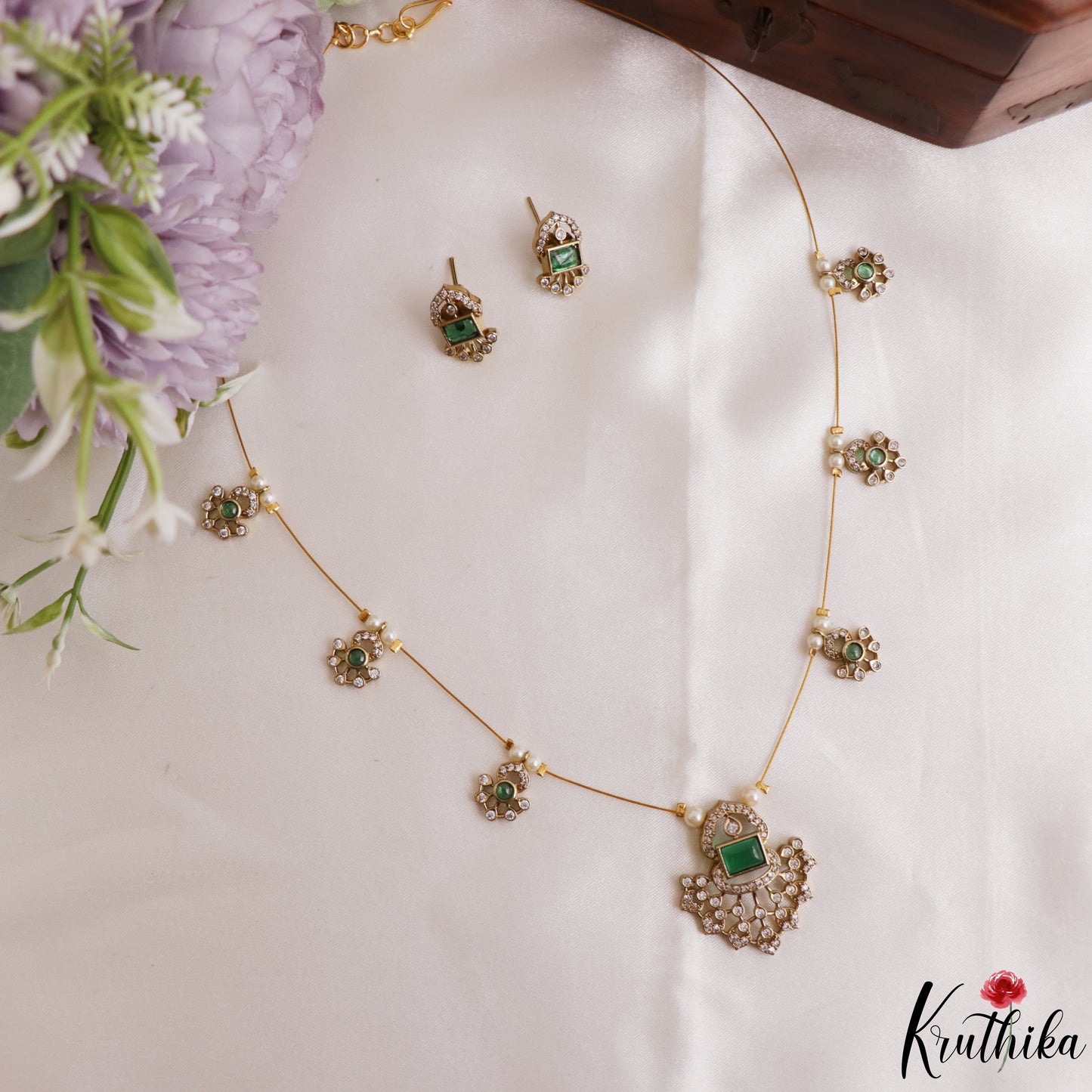 Pretty Floral Motifs CZ Invisible Chain NC3250 (Available In 6 Colors)