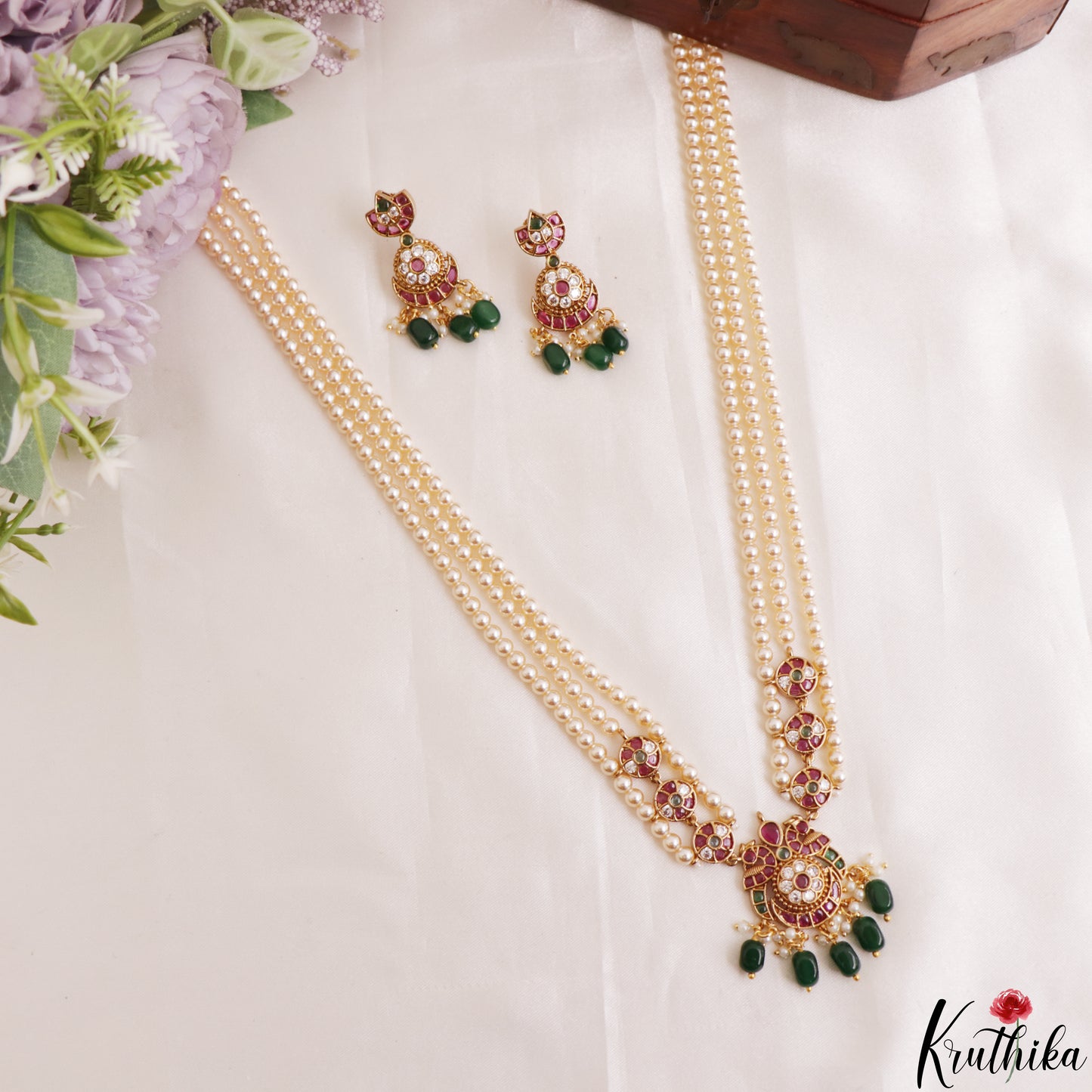 Classic Multi Strand Pearl Chain With Kemp Peacock Pendant LH2194 (Available In 2 Colors)
