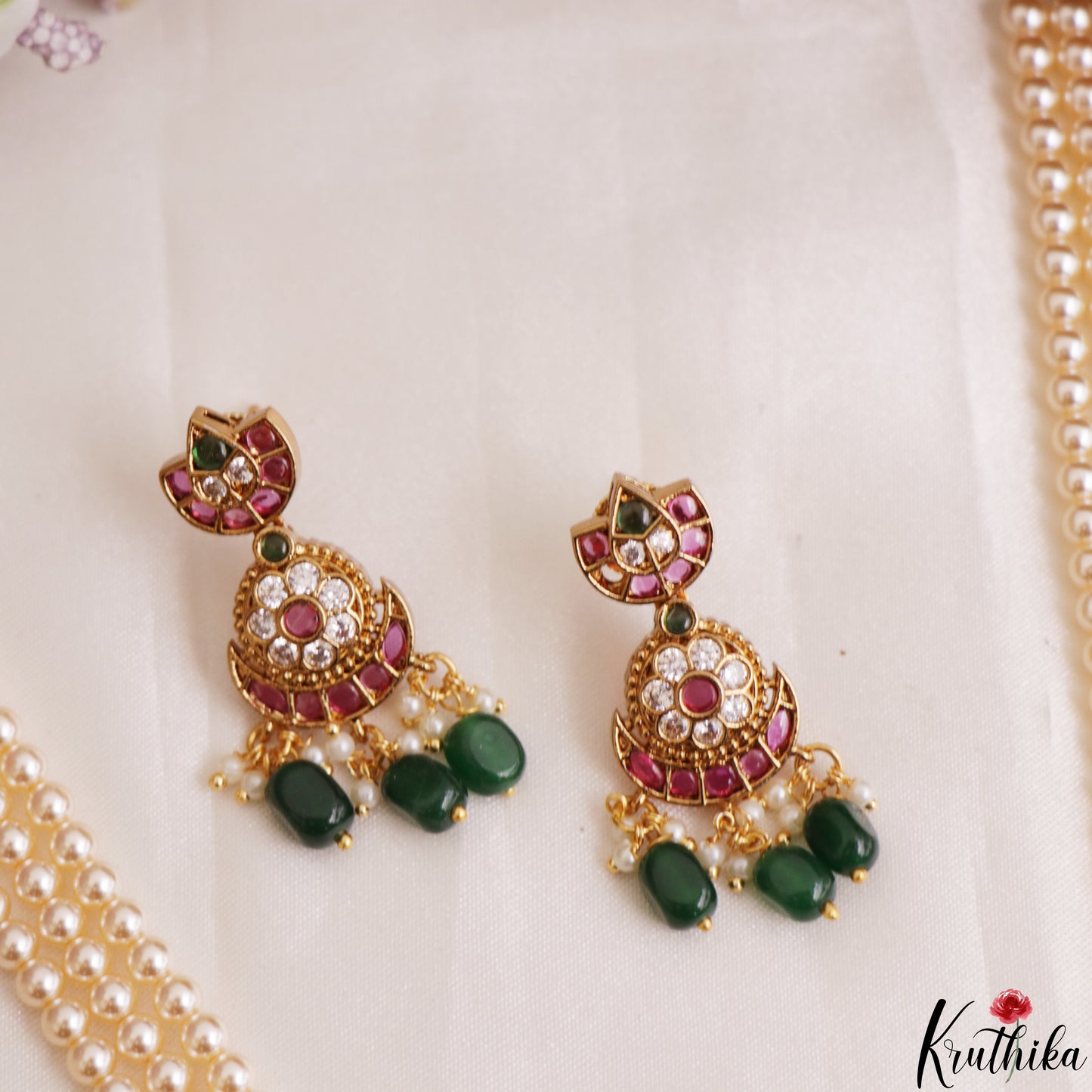 Classic Multi Strand Pearl Chain With Kemp Peacock Pendant LH2194 (Available In 2 Colors)