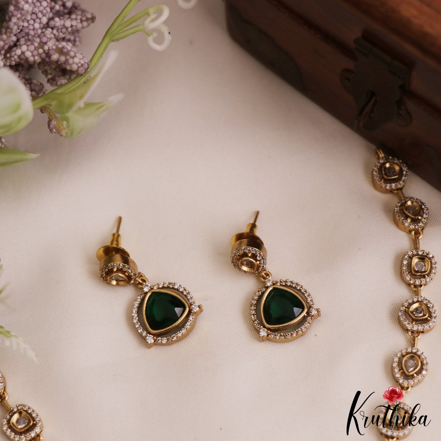 Elegant AD Victorian Necklace NC2926