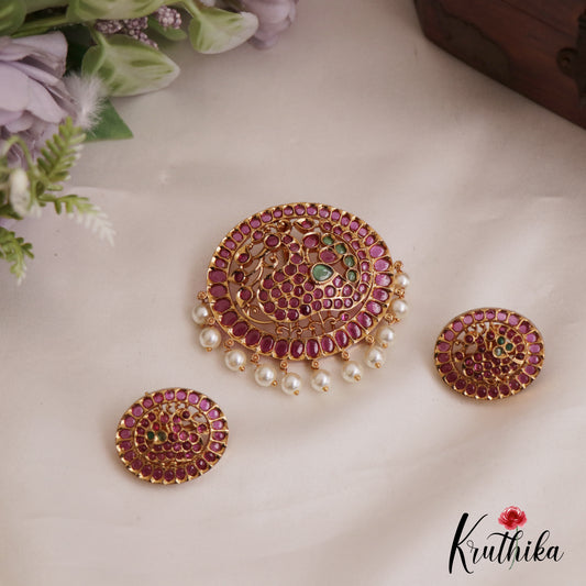 Elegant Peacock Motifs Kemp Pendant Set With Pearl Drops PS274