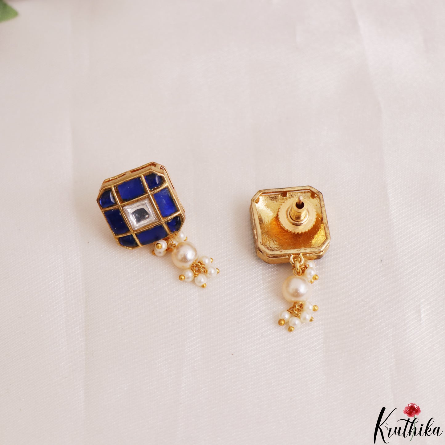 Premium Antique Lakshmi Kasu Jadau Haaram With Peacock Puligoru Pendant LH2188 (Available In 3 Colors)