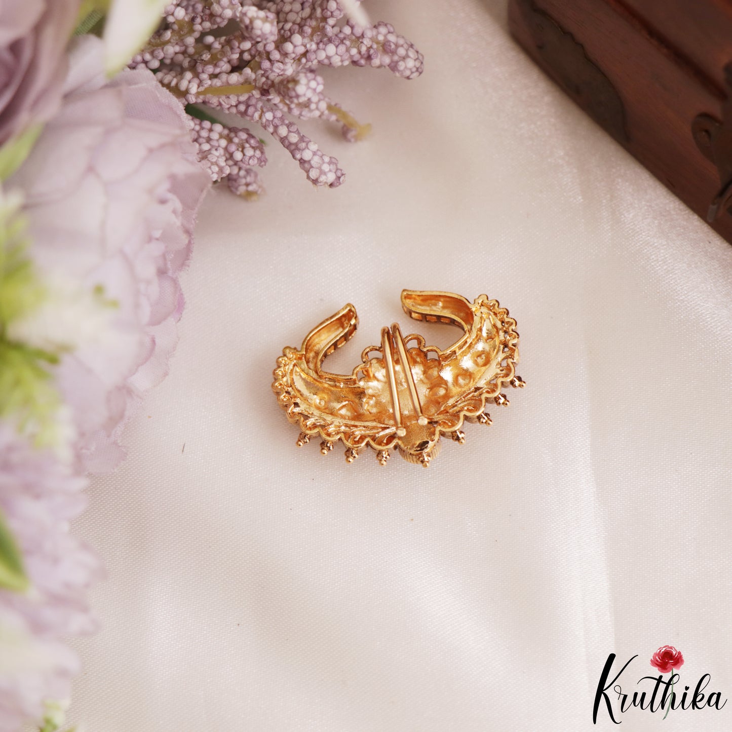 Elegant Antique Floral Motifs Chandra Surya Kemp Hair Ornaments J428 (Available In 2 Colors)
