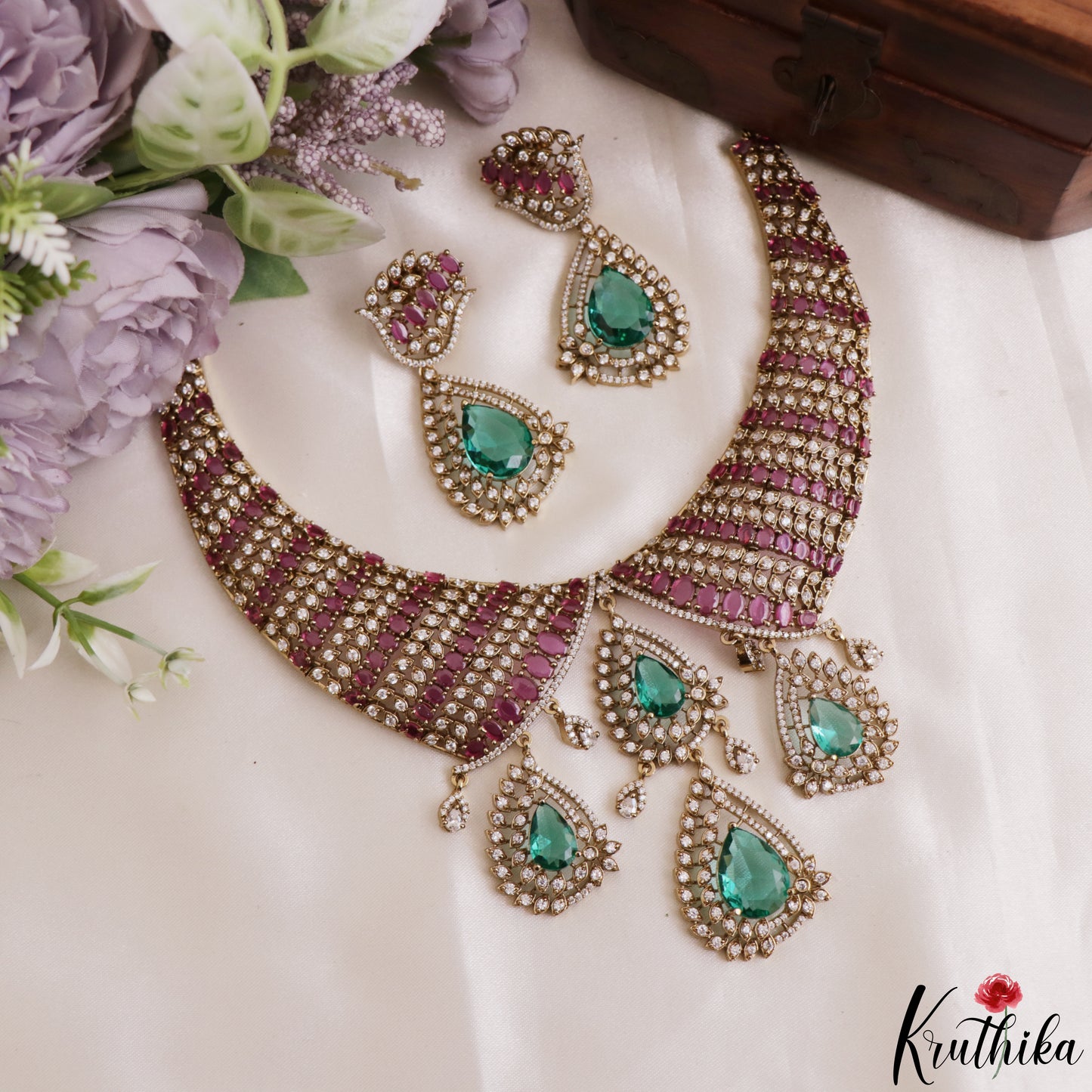 Stunning Teardrop Motifs CZ Victorian Necklace NC3226