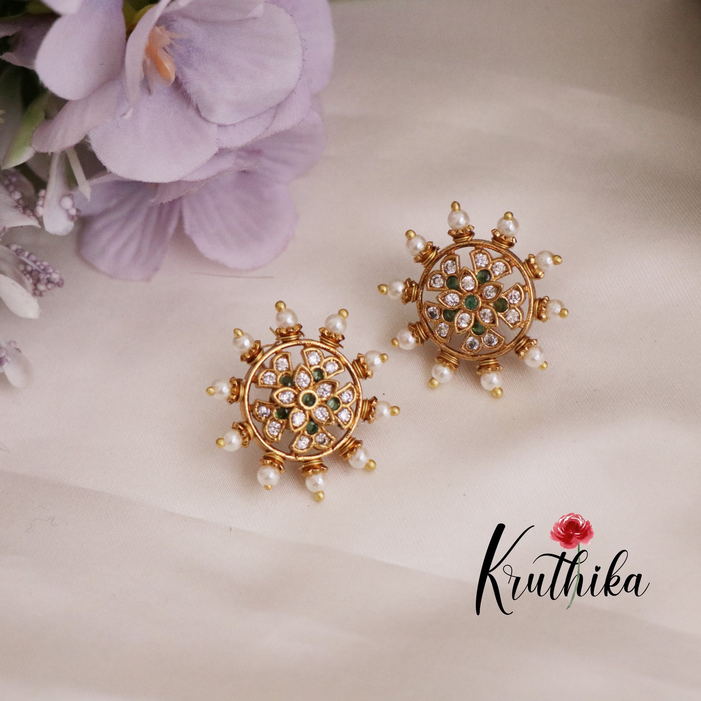 Beautiful Antique Floral Chakra Pearl Earstuds E691 (Available in 3 Colors)