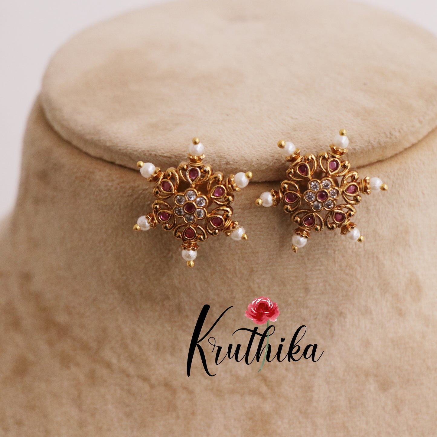 Elegant Antique Floral Chakra Pearl Earstuds E692 (Available in 3 Colors)