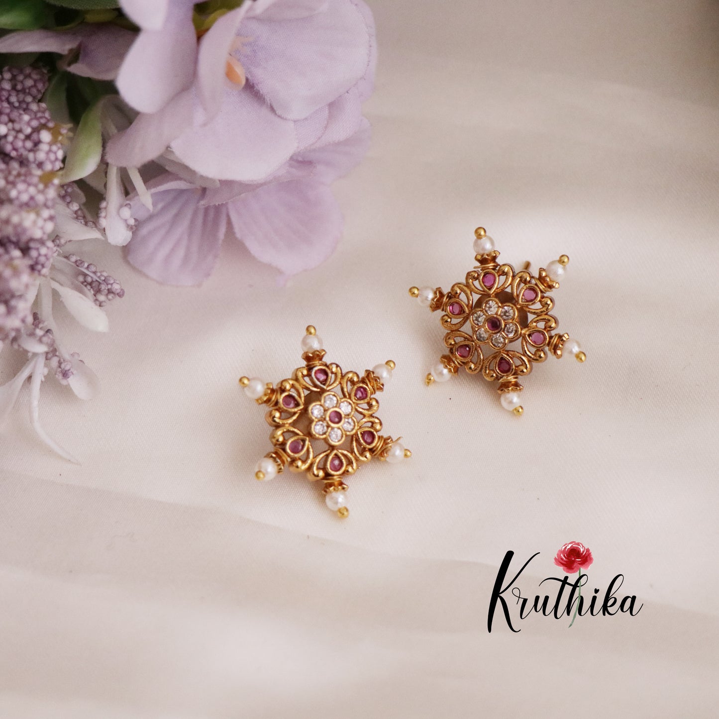 Elegant Antique Floral Chakra Pearl Earstuds E692 (Available in 3 Colors)