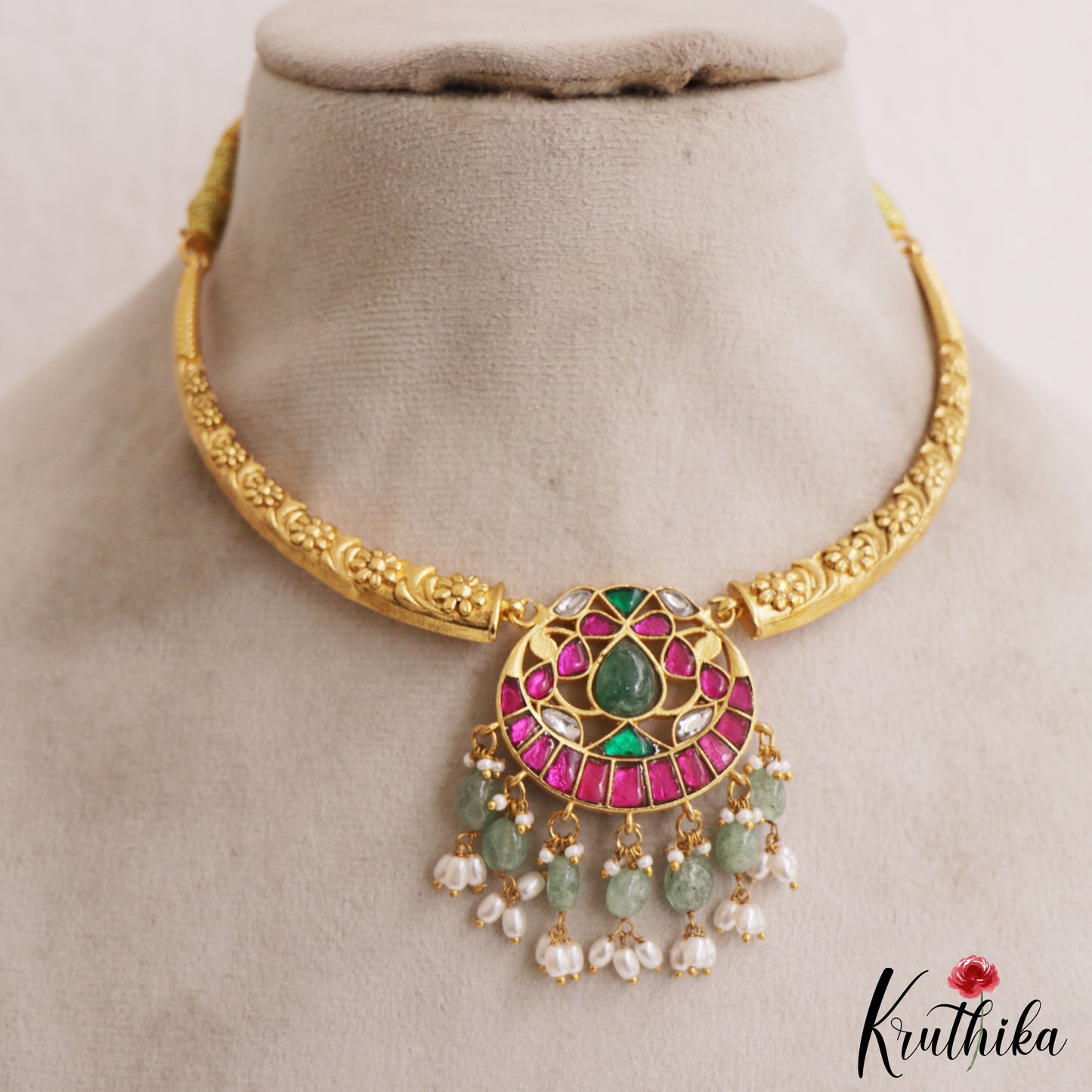 Elegant Teardrop Motifs Hasli Jadau Choker With Green Bead Drops NC2865