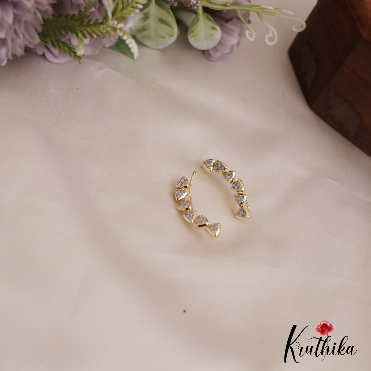 Trendy Triangle Motifs AD Stones Ear Climbers E933
