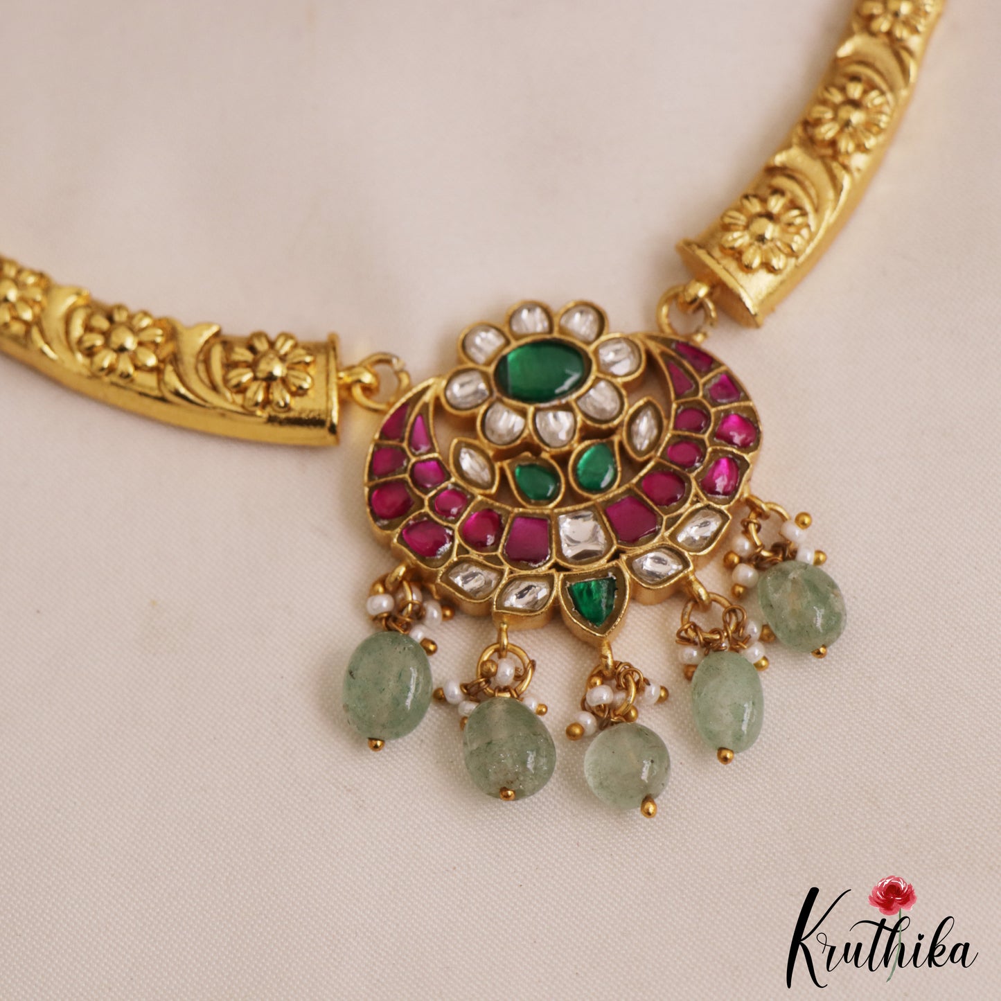 Elegant Floral Motifs Hasli Jadau Choker With Green Bead Drops NC2955