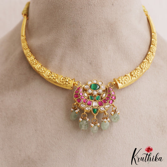 Elegant Floral Motifs Hasli Jadau Choker With Green Bead Drops NC2955