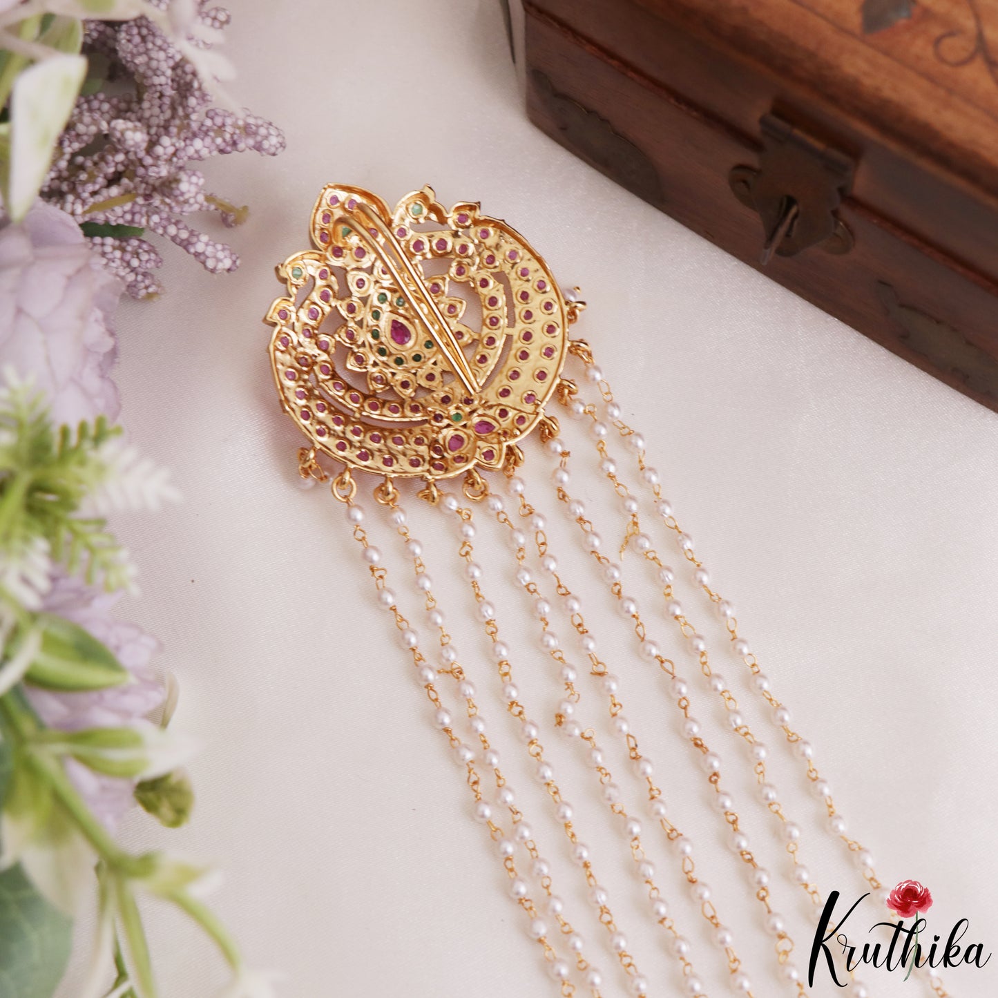 Beautiful Peacock Motifs Multi Pearl Strand Kemp Jada Billa With Golden Bead Drops J416