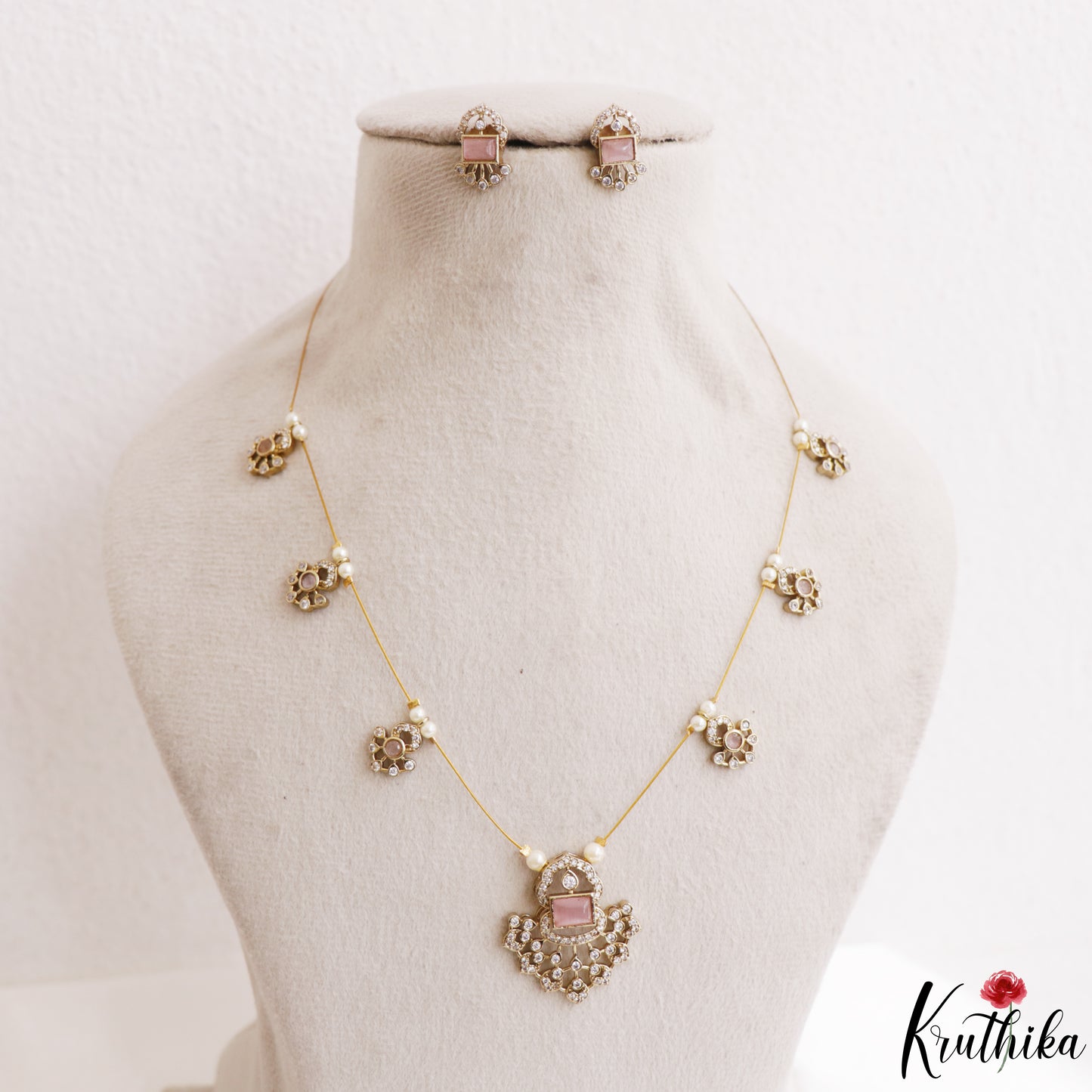 Pretty Floral Motifs CZ Invisible Chain NC3250 (Available In 6 Colors)