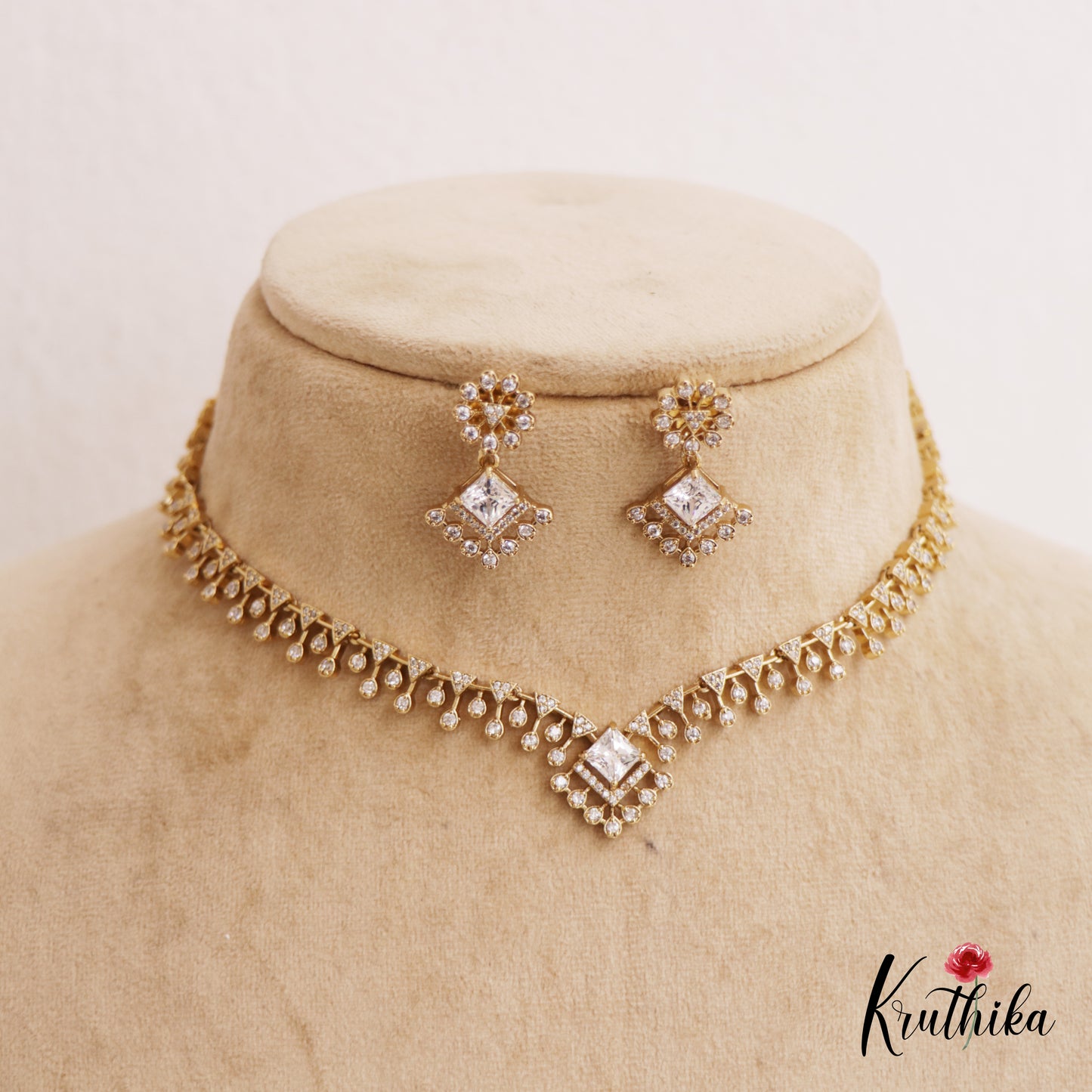 Trendy CZ Sparking Victorian Necklace Sets NC2171 (Available in 3 Colours)