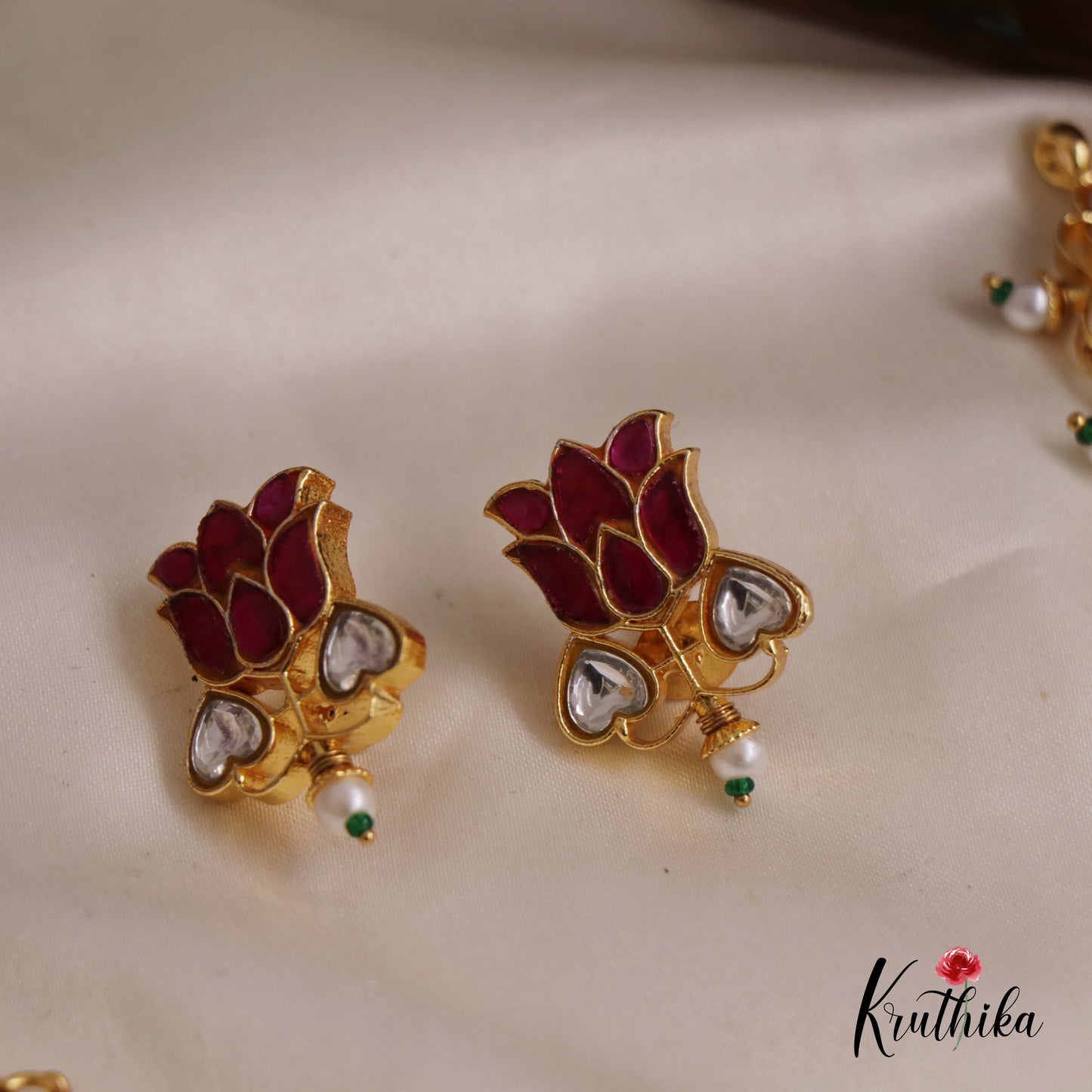 Elegant Blooming Jadau Lotus Necklace NC2540