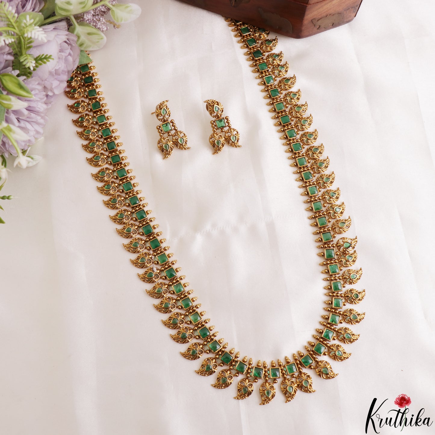 Classic Square Mango Motifs Jadau Haaram LH2204 (Available In 3 Colors)