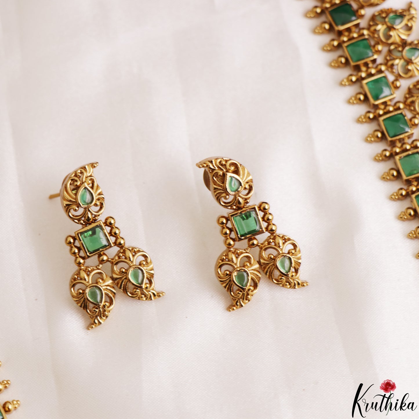 Classic Square Mango Motifs Jadau Haaram LH2204 (Available In 3 Colors)
