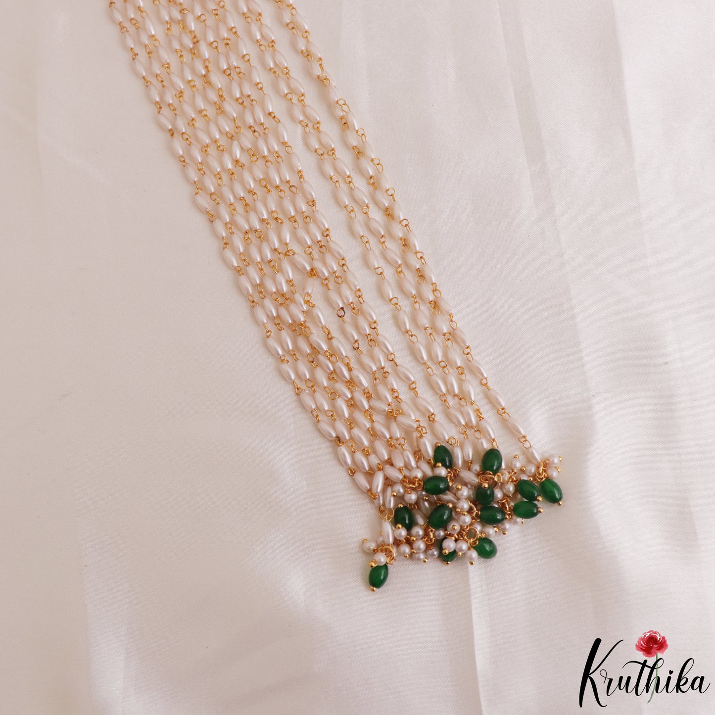 Trendy Floral Motifs Multi Pearl Strand Kemp Jada Billa With Green Bead Drops J418