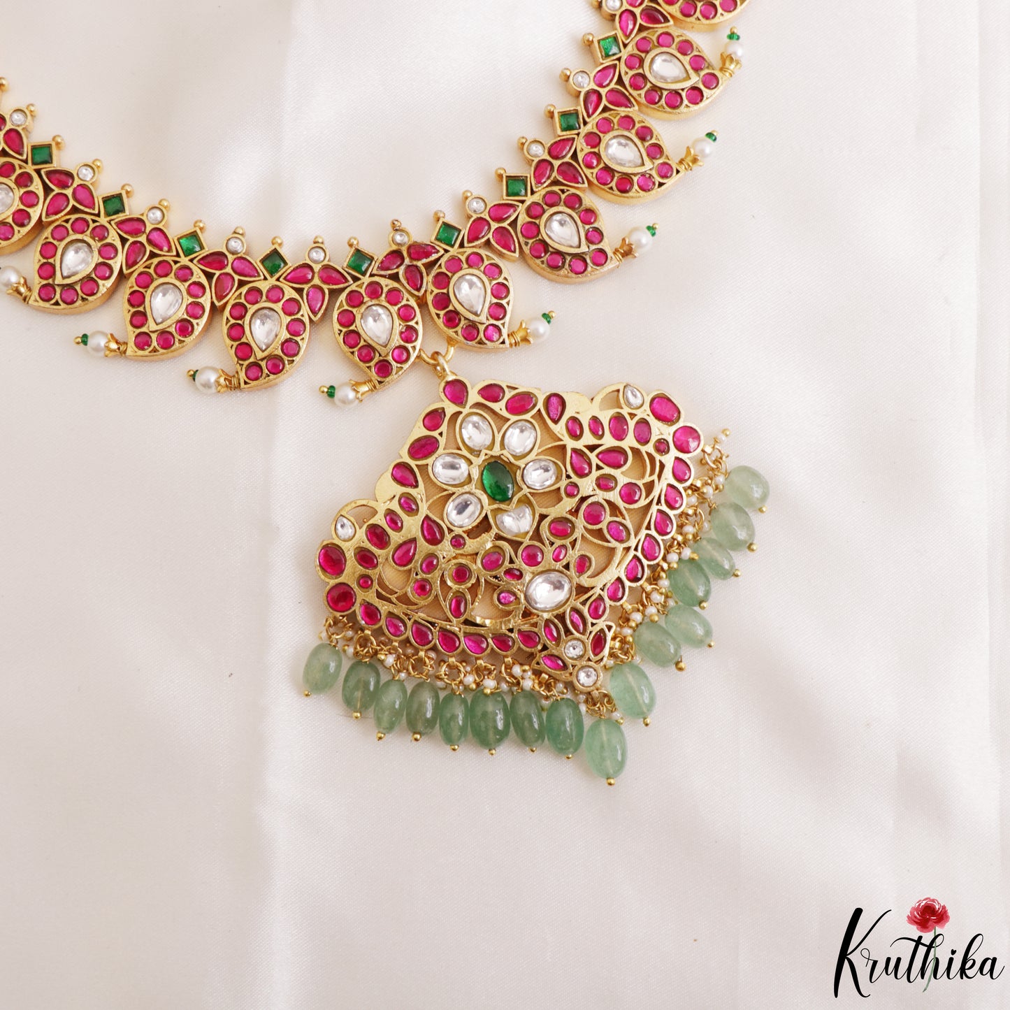 Royal Two-In-One Reversible Mango Motifs Jadau Haaram With Green Bead Drops NC3255