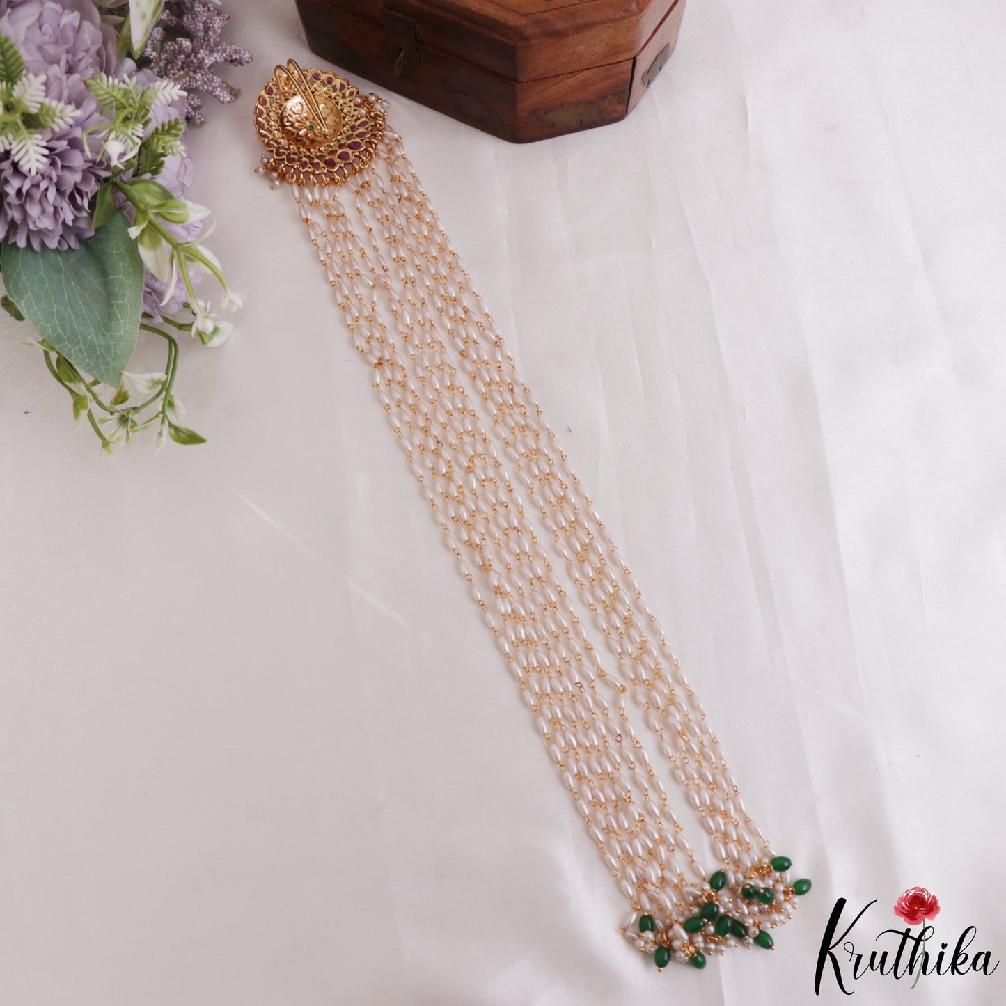 Trendy Floral Motifs Multi Pearl Strand Kemp Jada Billa With Green Bead Drops J418