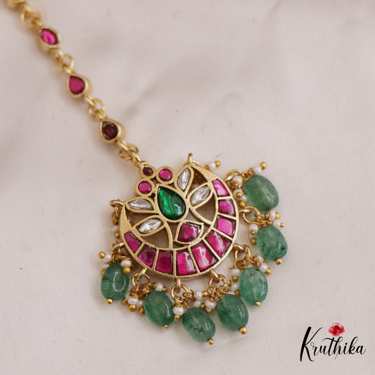 Beautiful Floral Motifs Jadau Maang Tikka With Green Bead Drop MT349