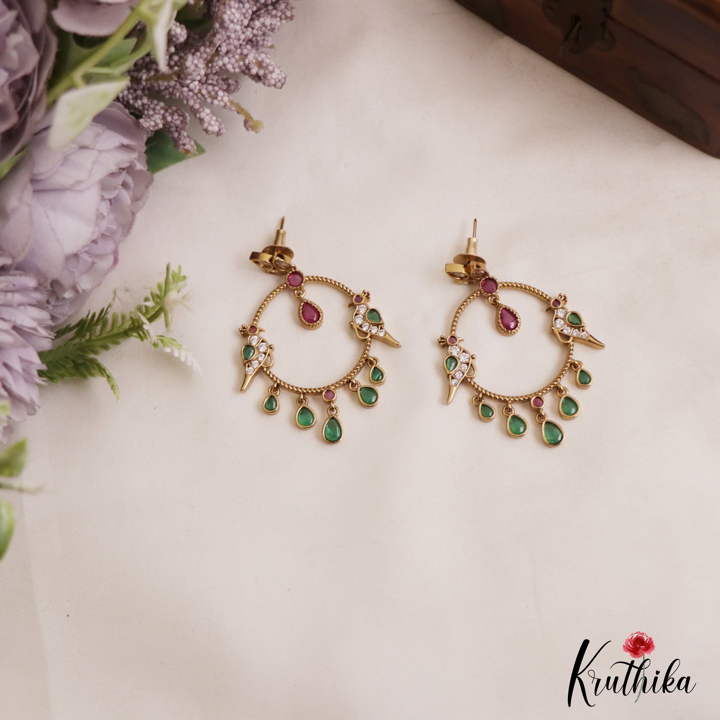 Pretty Peacock Motifs Kemp Earrings E1131 (Available In 2 Colors)