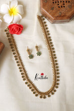 Simple floral Emerald balls Haaram LH628