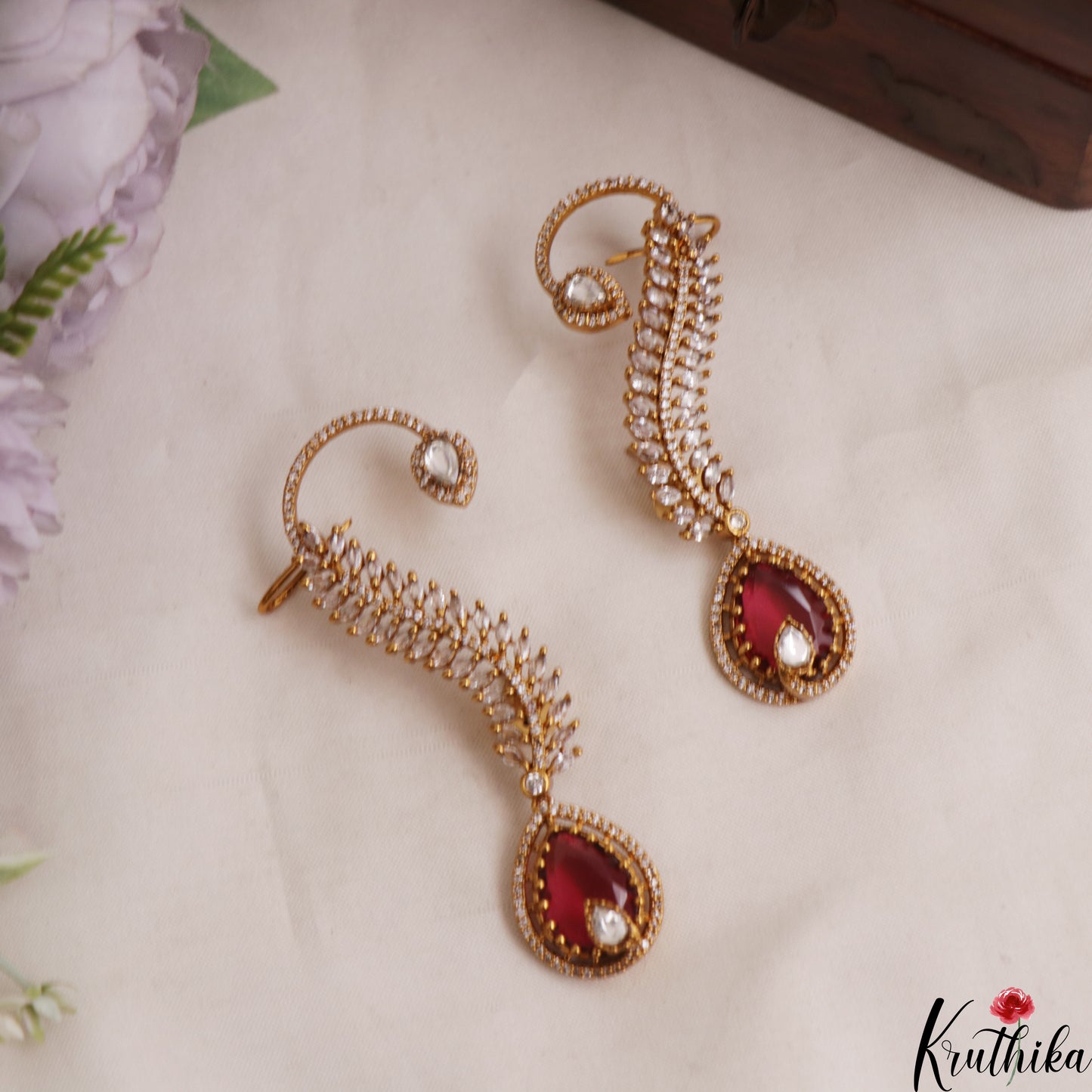 Gorgeous Leaf Teardrop Motifs CZ Victorian Ear Cuff E1138 (Available In 8 Colors)