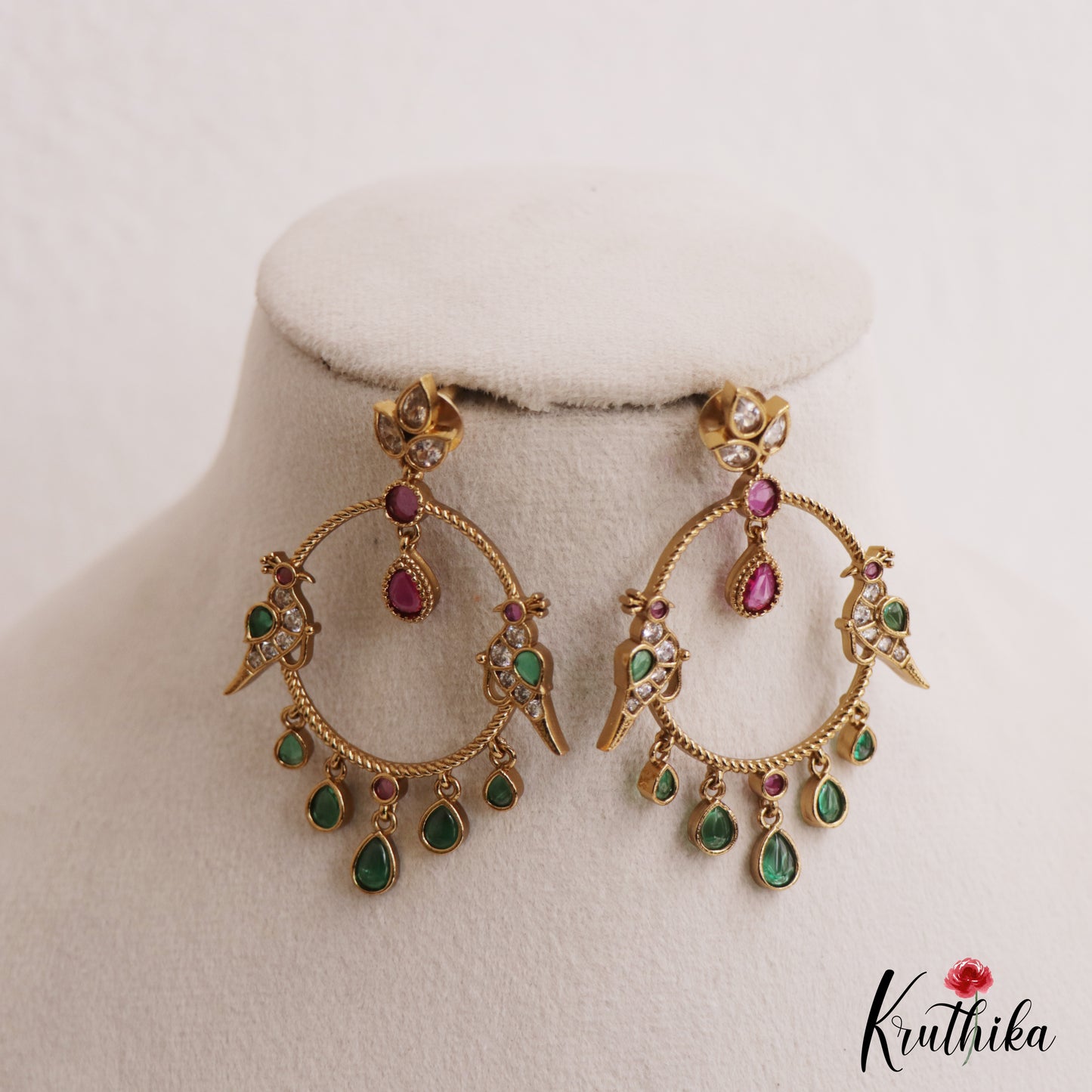 Pretty Peacock Motifs Kemp Earrings E1131 (Available In 2 Colors)