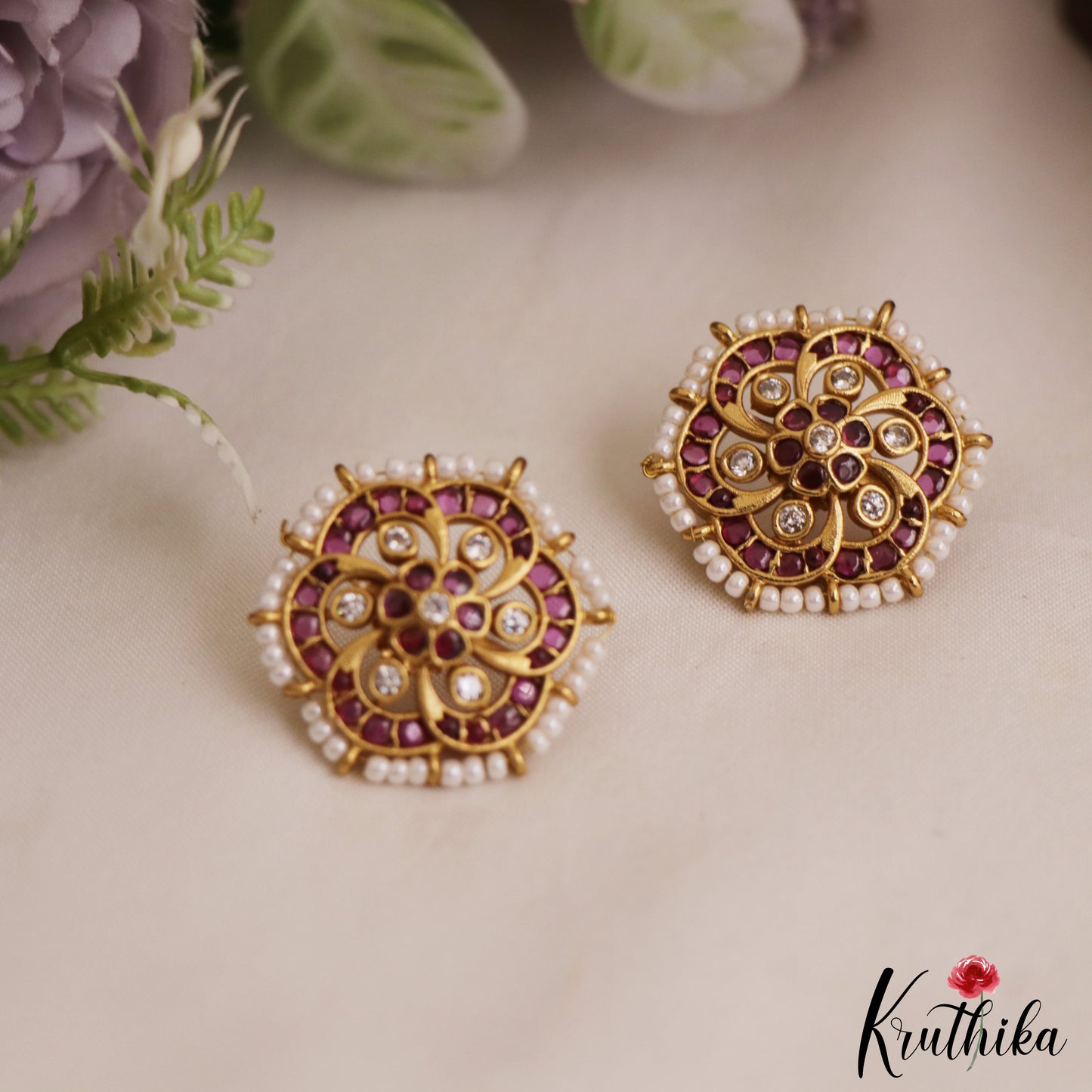 Pretty Pearl Border Floral Motifs Stud Earrings E1067 (Available In 3 Colors)