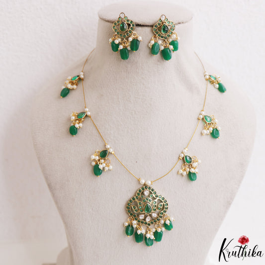 Classic Floral Teardrop Motifs Kemp Invisible Chain With Green Bead Drops NC3251 (Available In 3 Colors)