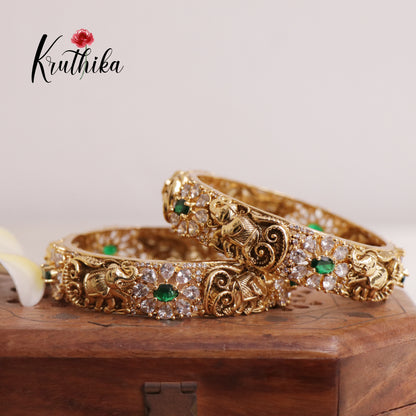 Traditional AD Temple Kada bangles - Emerald  B179