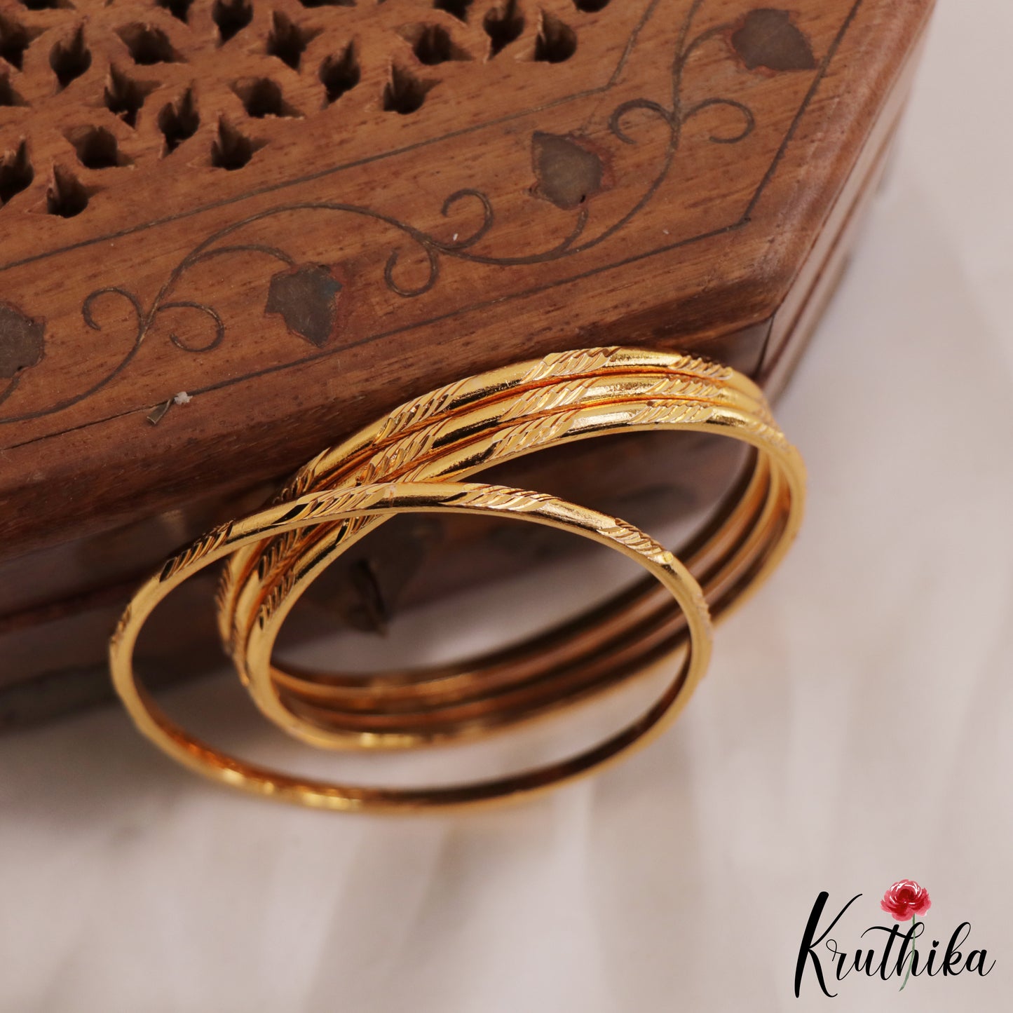 Elegant Daily Wear Bangles B394 (Set of 4 Bangles)