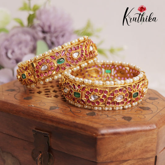 Beautiful Kemp Mango Openable Kada Bangles B363 (Set Of 2)