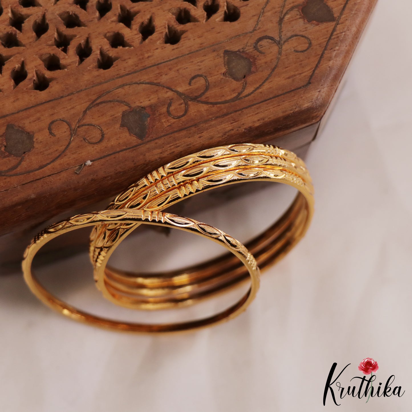 Beautiful Daily Wear Bangles B397 (Set of 4 Bangles)
