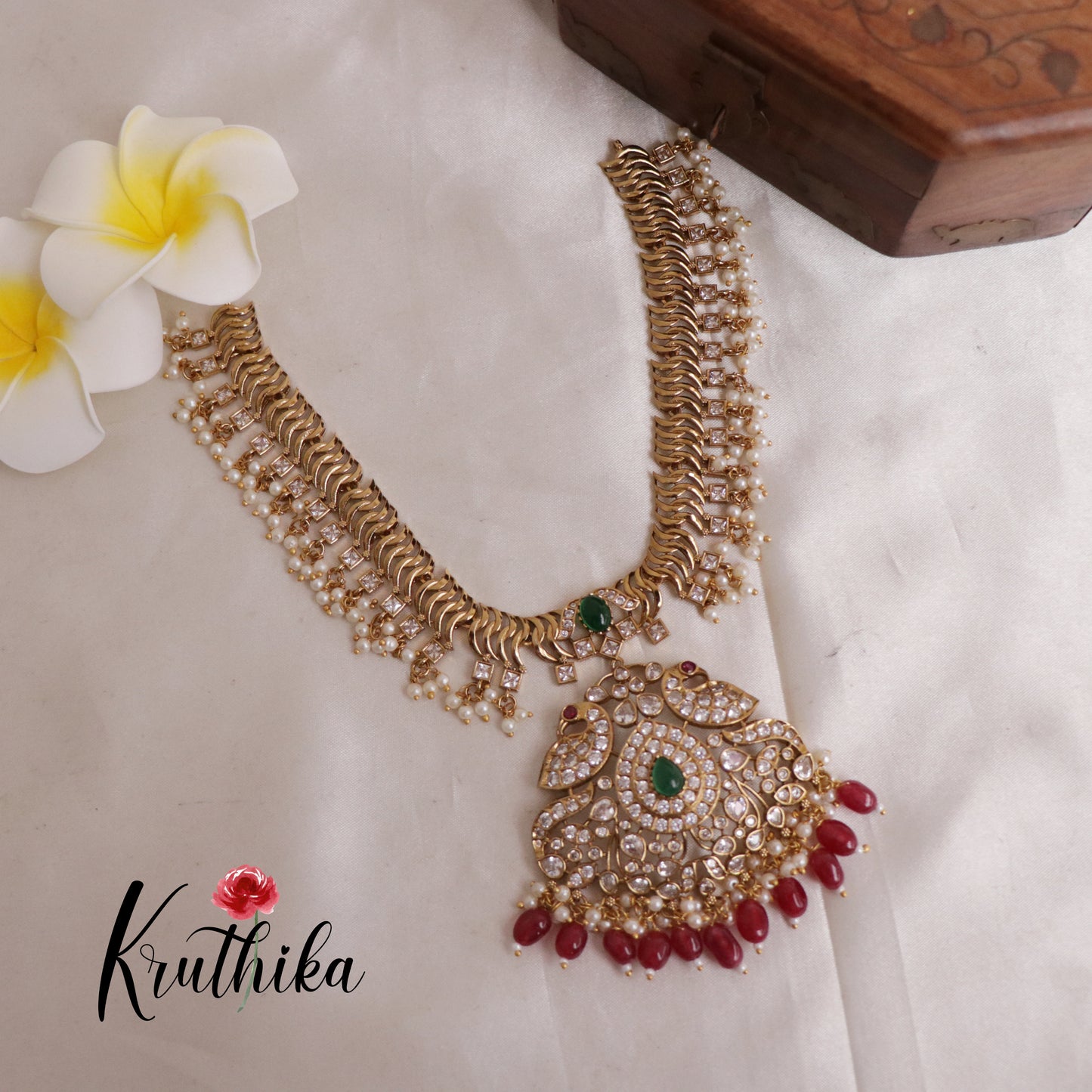 Grand Peacock Necklace with Red beads NC1912