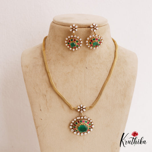 Stunning Jadau Moissanaite Pendant Chain Set NC2748