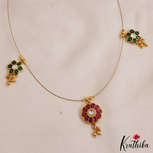 Classic Floral Motifs Jadau Invisible Chain With Gold Bead Drops NC2991