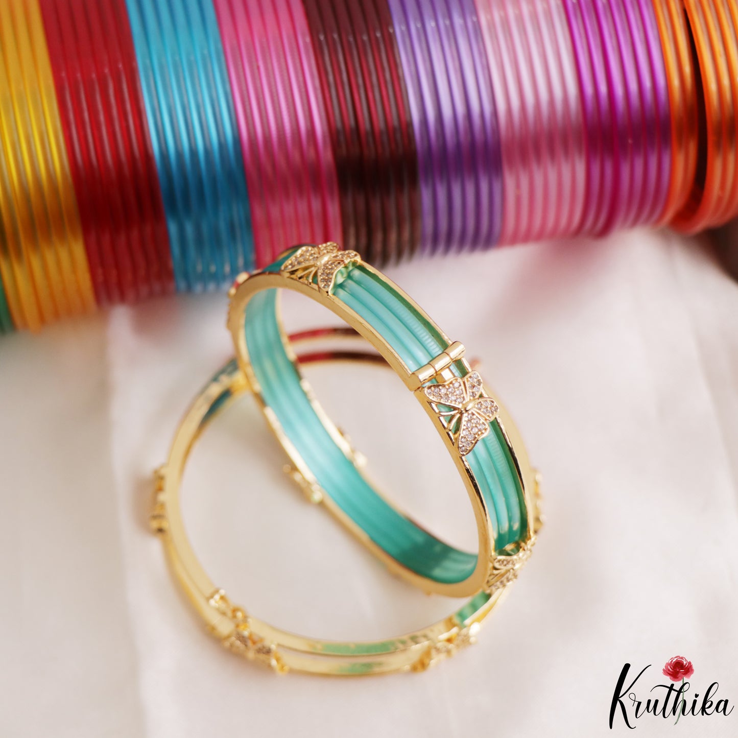 Pretty Openable CZ Frame Bangle With 12 in 1 Interchangeable Color Bangles B569