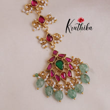 Trendy Lotus Design Jadau Maang Tikka with Pastel Green Beads MT246
