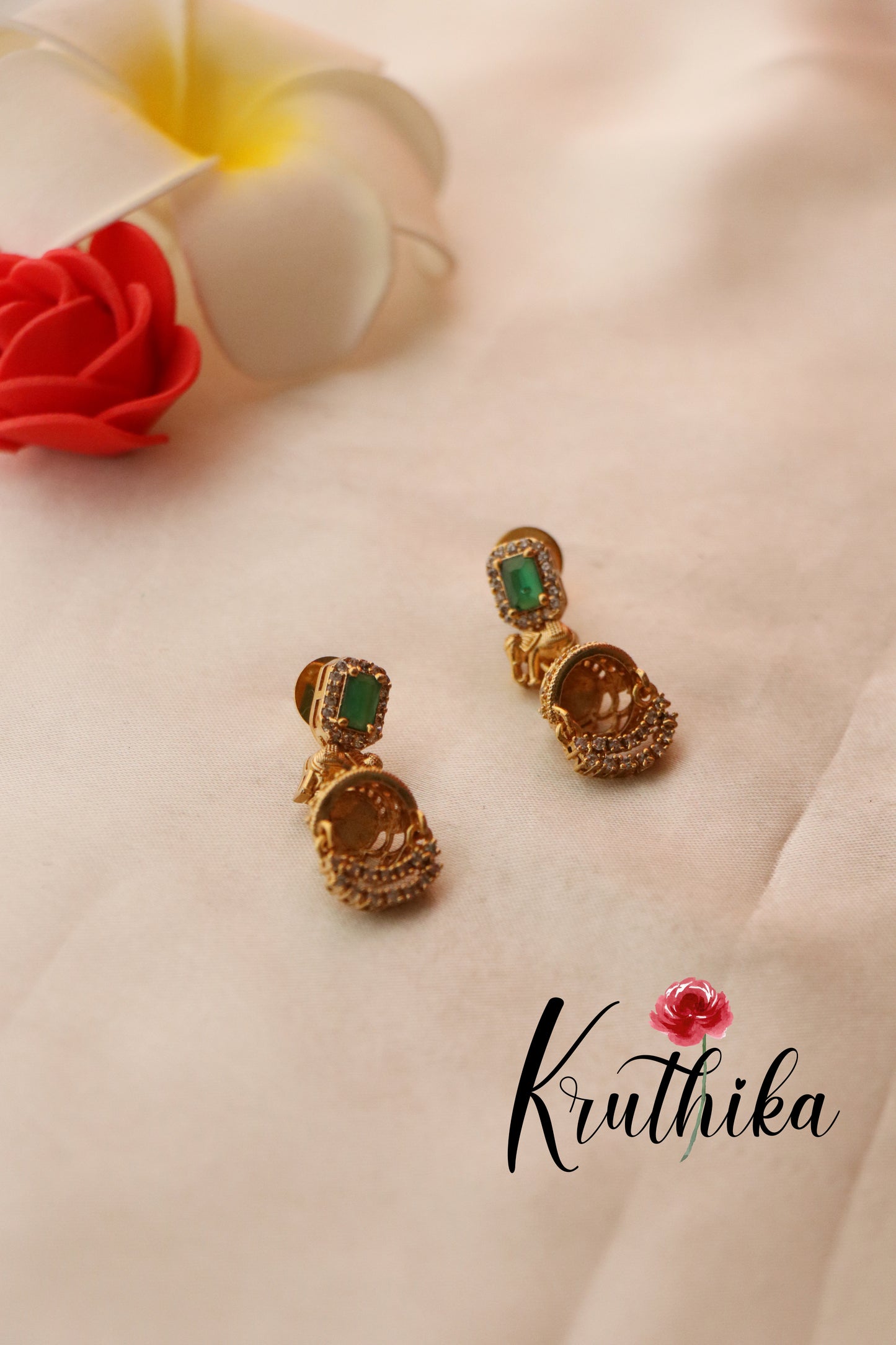 Pretty Lakshmi Elephants Necklace NC1319