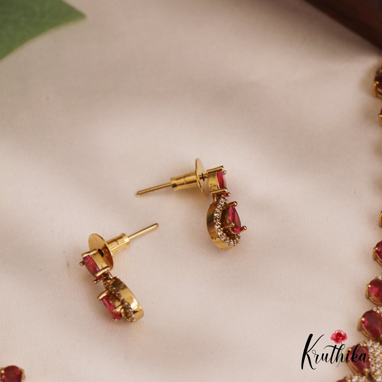 Sparkling Teardrop Motifs AD Necklace NC2747 (Available In 3 Colors)