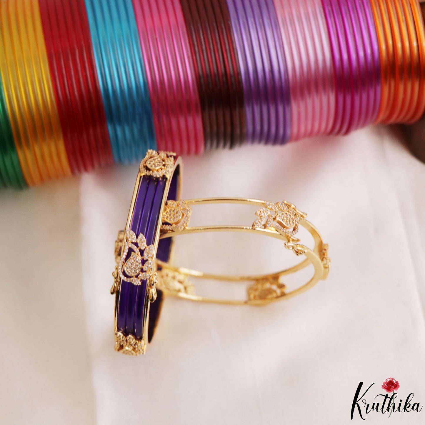 Classic Openable CZ Frame Bangle With 12 in 1 Interchangeable Color Bangles B571