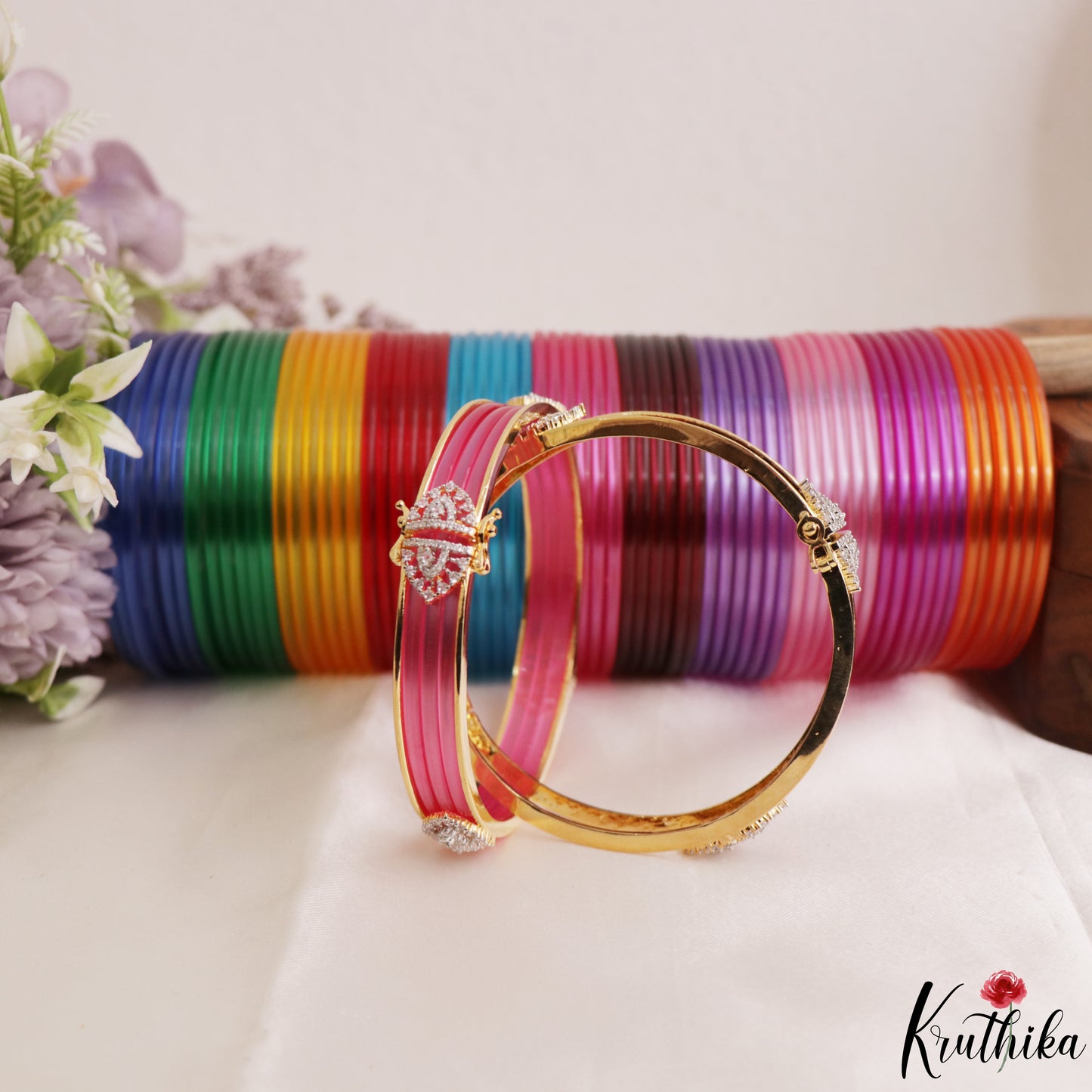 Elegant Openable CZ Frame Bangle With 12 in 1 Interchangeable Color Bangles B574